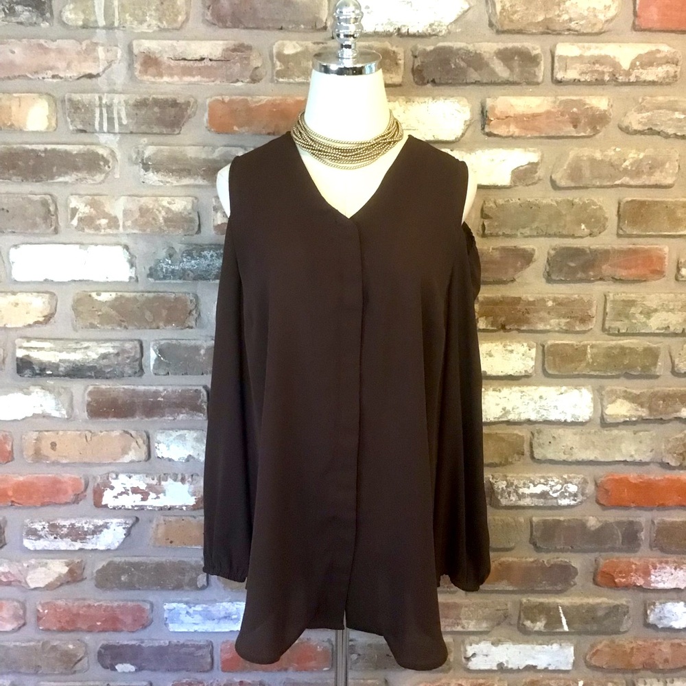 Chico’s Brown V-Neck Button Down Cold Shoulder Lo… - image 1